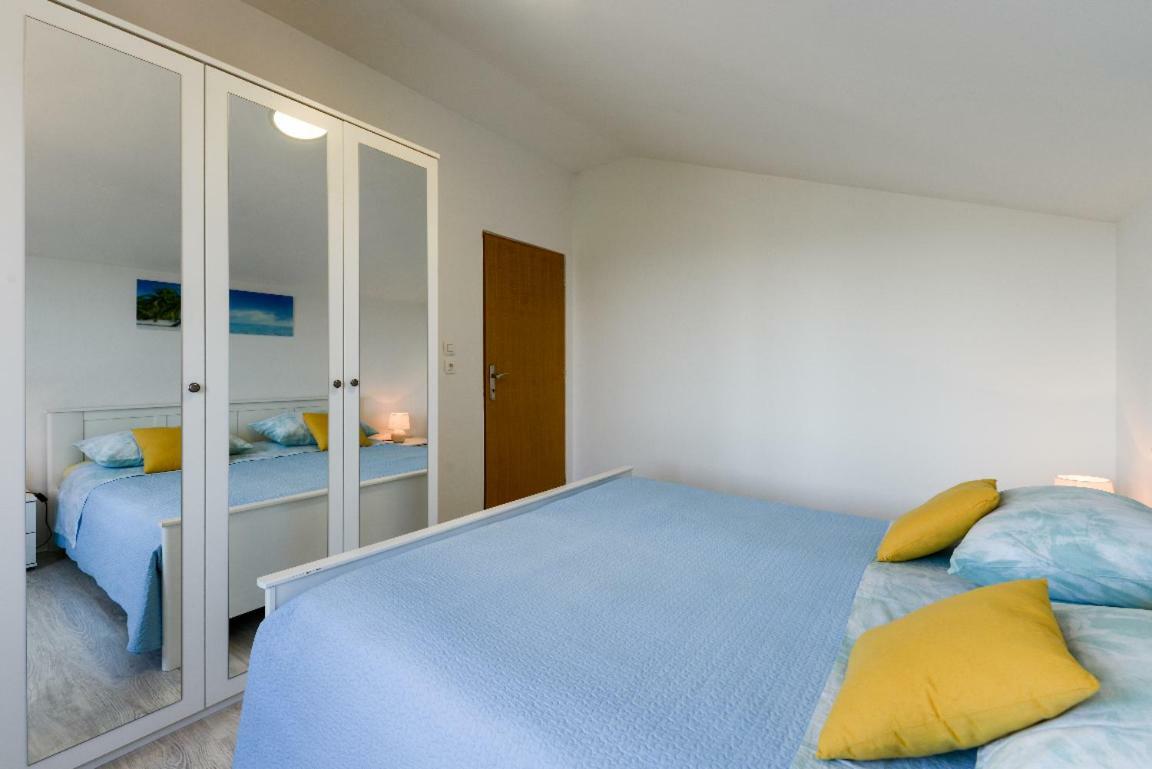 Apartment Lordanic Zaglav, Dugi Otok Exterior photo